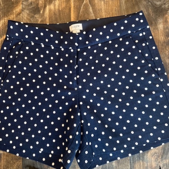 NWOT J. Crew Polka Dot Chino Shorts, sz 2 - Picture 1 of 4